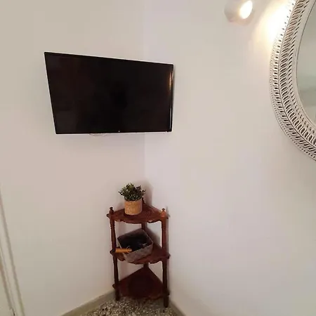 Terra Nova * Mykonos Town